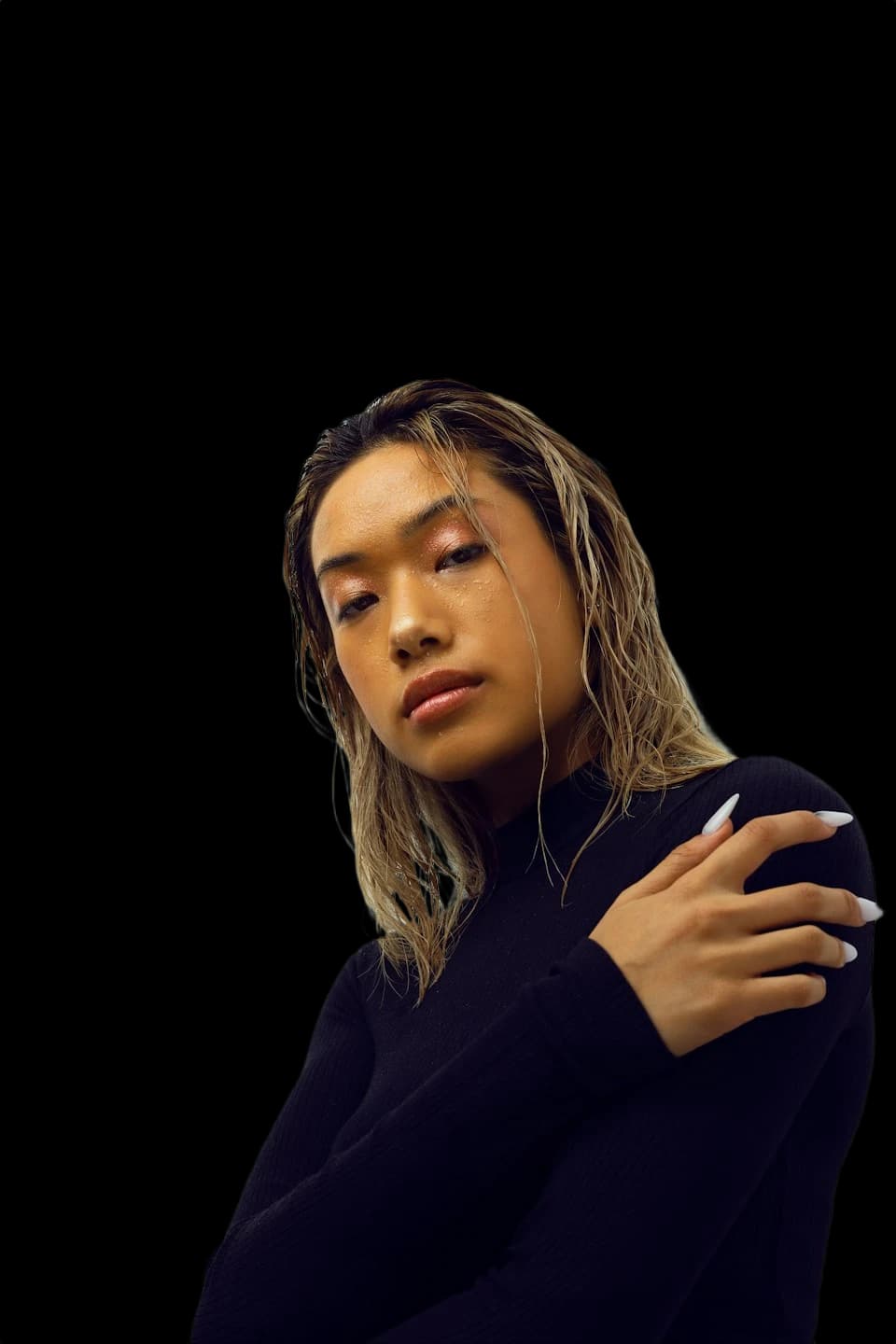 Unretouched model output of the portrait with transparent and partially transparent background pixels